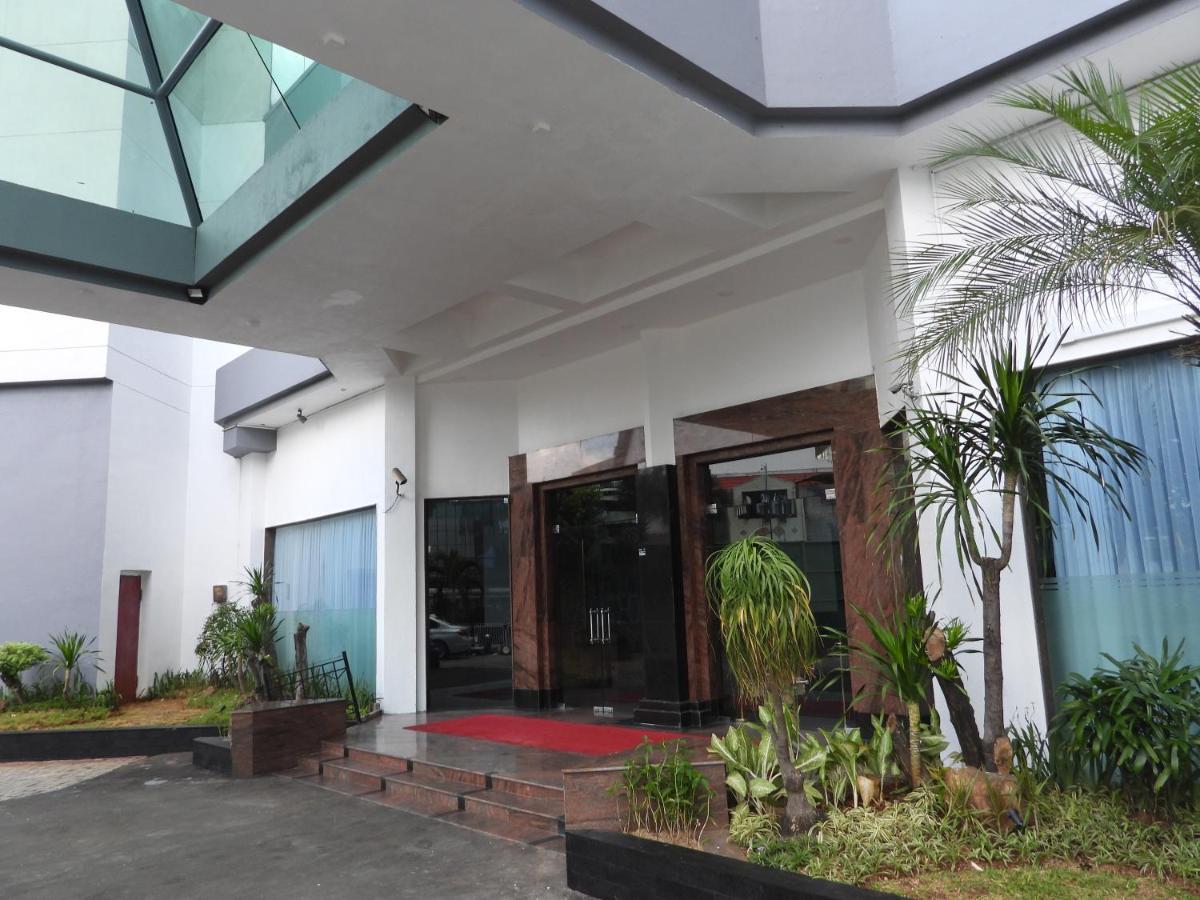 Maxwell Hotel Jakarta Kültér fotó
